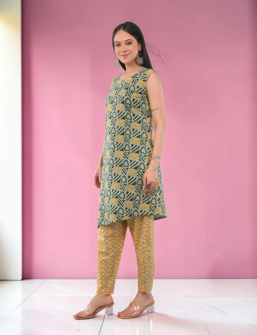 Cotton Sleeveless Salwar Suit Set