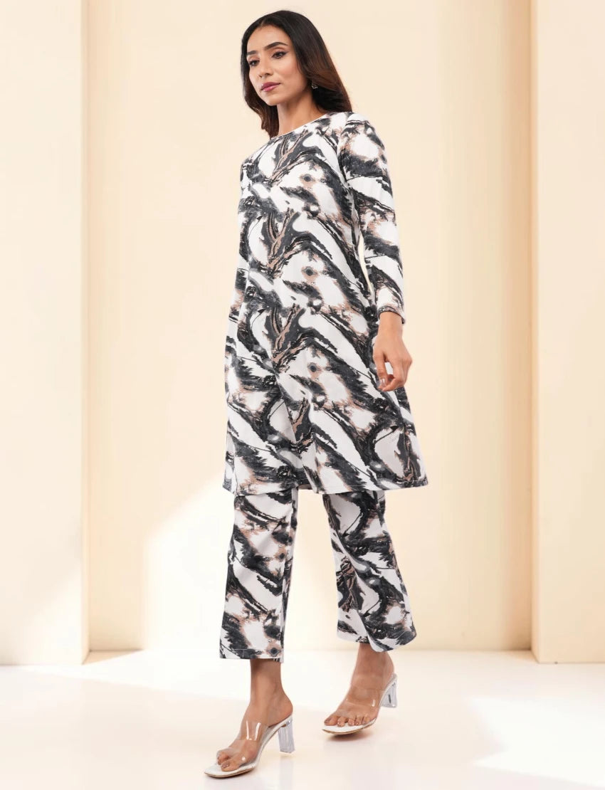 Women Traditional Ethnic Wear with Dupatta, Abstract Print Kurta and Palazzo