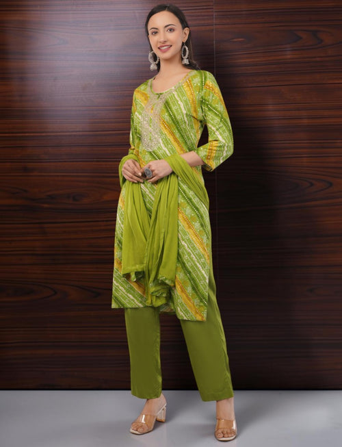Eelika green and yellow cotton Bandhani print kurta set with 3/4 sleeves, matching trousers, and a solid dupatta.