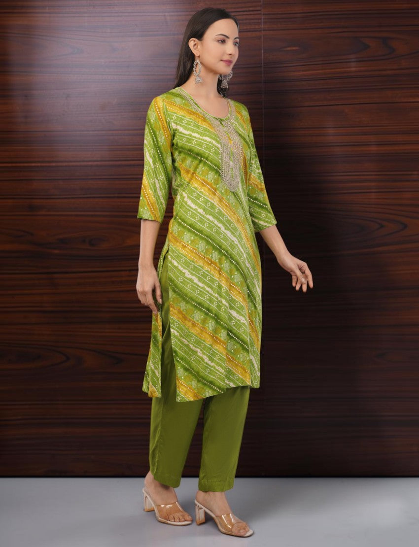 Eelika green and yellow cotton Bandhani print salwar suit set with embroidered knee-length kurta and trousers
